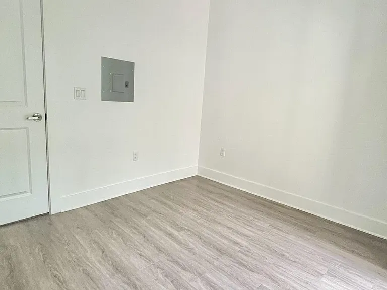 2210 Pearl St #202 — Photo 14