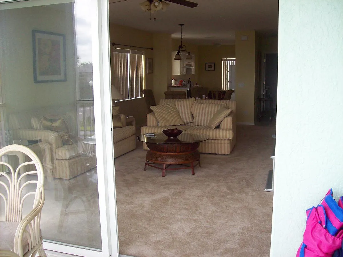 3 bed, 1293 sqft, $2,800 — Photo 4