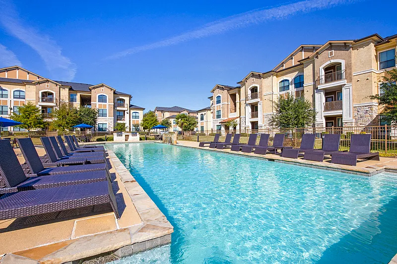 Summercrest Burleson Apartments