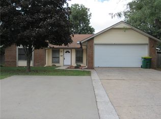 2008 Bluebird Dr, Springdale, AR 72764