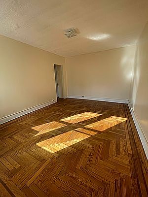 2nd image of 322 E 31st St APT C3