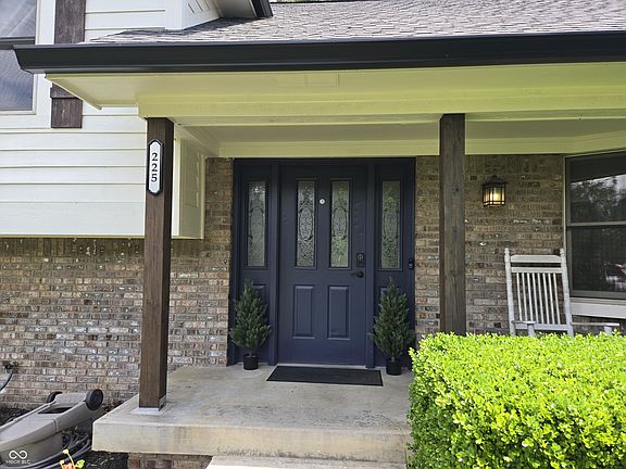 4th image of 225 Southwind Way