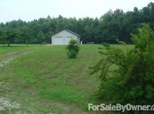 136 Dolph Everett Rd, Holly Ridge, NC 28445