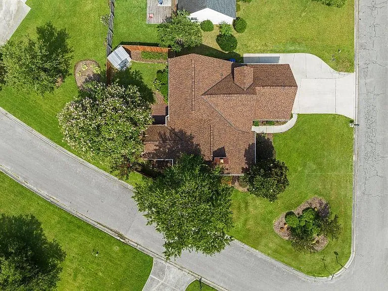 4401 Southfield Ct — Photo 17