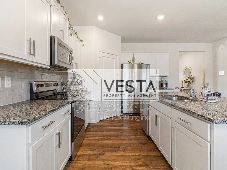 240 Ridgeview Ln — Photo 10