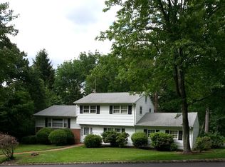 1141 Saddle Brook Rd, Mountainside, NJ 07092