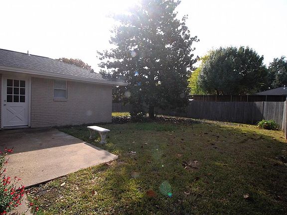 5th image of 1604 Sewanee Dr