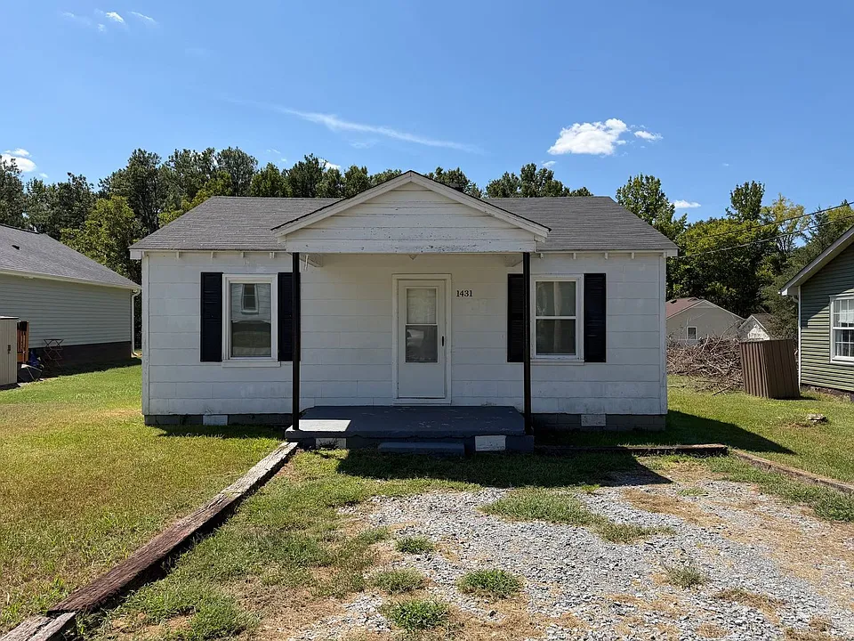 1431 Edgewood Dr