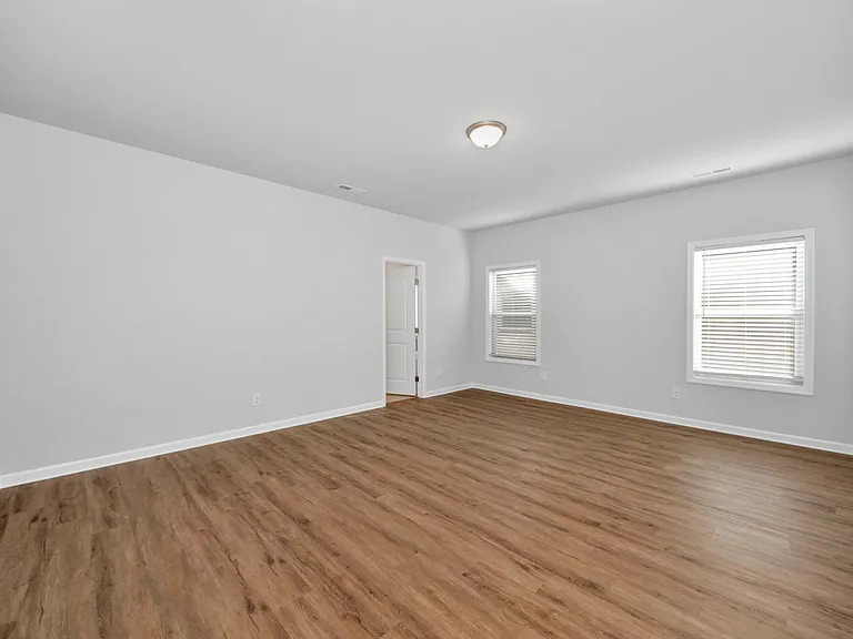 17387 Chelsea St — Photo 11