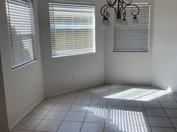5th image of 2625 Sunkentree Dr