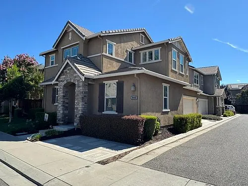 5652 Cornerstone Dr Photo 1