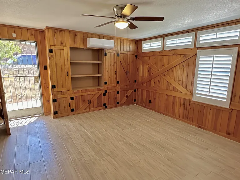 10101 Renfrew Dr — Photo 14