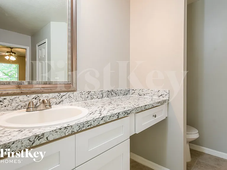 1254 Kenworth Dr — Photo 11