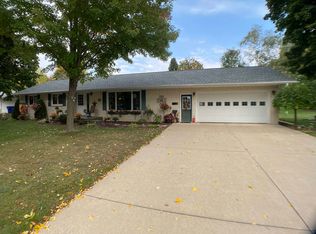 142 N Washington St, Bonduel, WI 54107