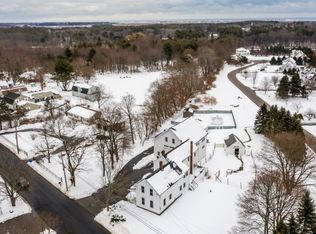 10 Drinkwater Rd, Hampton Falls, NH 03844