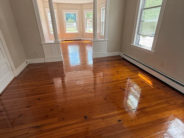 10 Lawnfair St #1 — Photo 2