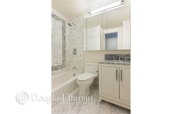 Rented by Douglas Elliman | media 37
