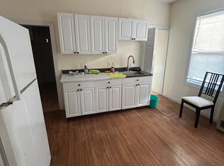 31 Rodney St APT 3, Worcester, MA 01605