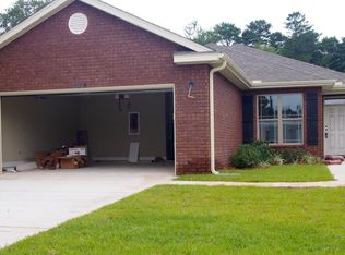 809 A Cardinal St, Fort Walton Beach, FL 32547