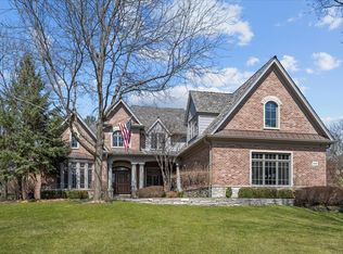 240 Walnut St, Libertyville, IL 60048