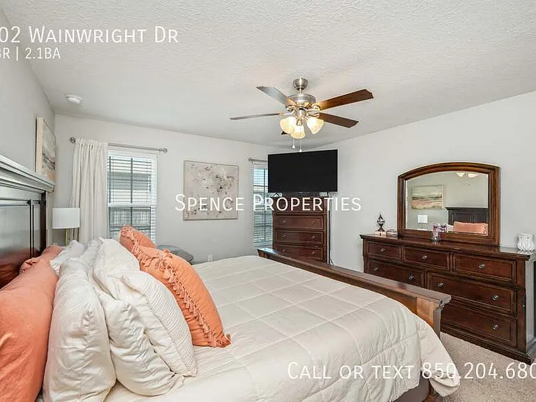 202 Wainwright Dr — Photo 25