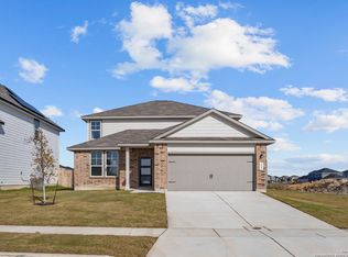 324 Jean St, Seguin, TX 78155