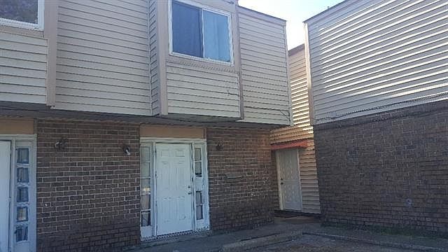 1st image of 124 Fairfield Ave