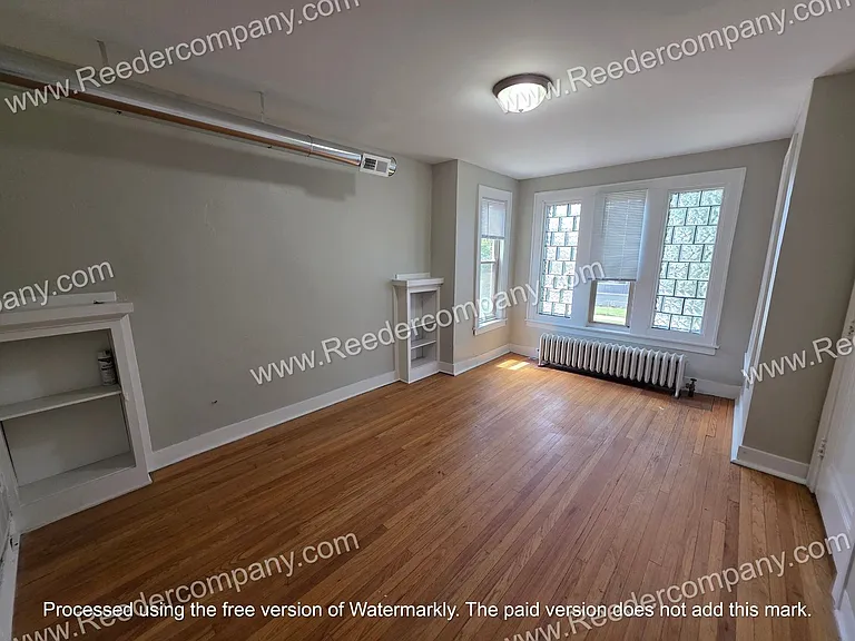 3615 Grand Blvd. — Photo 2