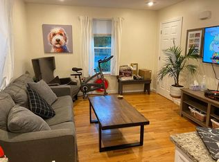 4 Mechanic St #1, Newton, MA 02464