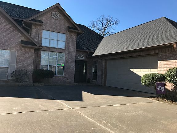 3rd image of 103 Sawgrass Cir