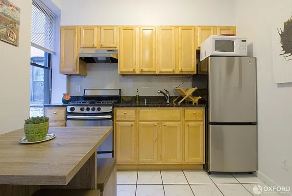 Rented by Oxford Property Group | media 31