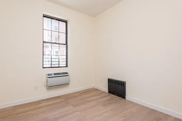 Rented by Nooklyn NYC LLC | media 13
