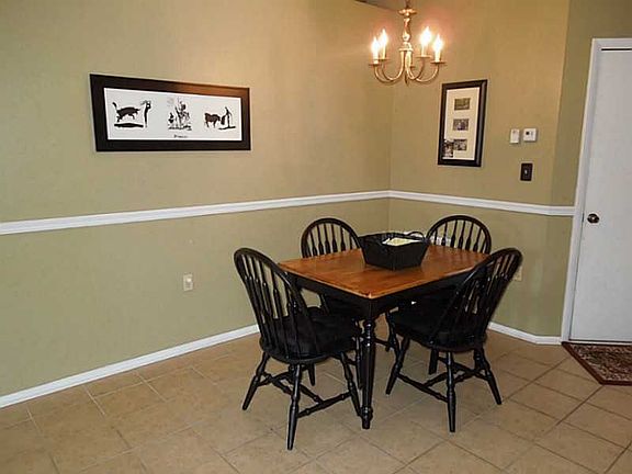 5th image of 1031 Seminole Creek Dr