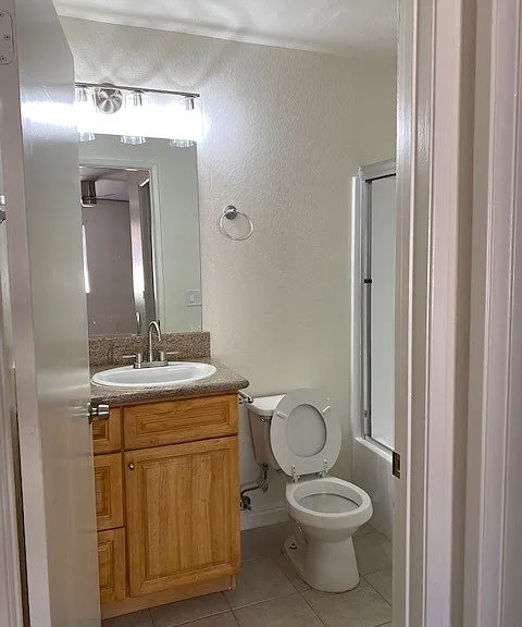 7636 Fulton Ave. — Photo 14