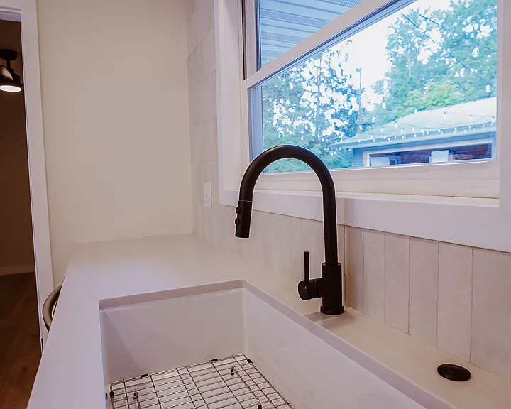 112 Park Ln — Photo 7