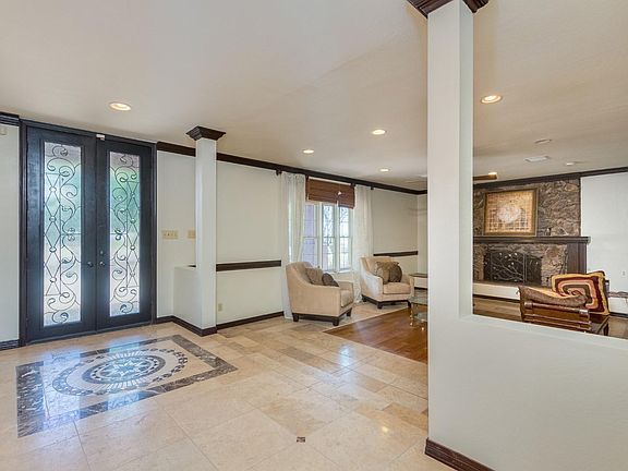 3rd image of 9432 W San Miguel Ave