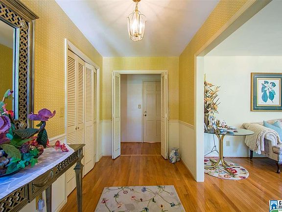4th image of 3213 Colesbury Dr