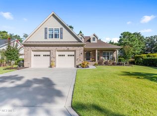 3228 Saint James Dr SE, Southport, NC 28461