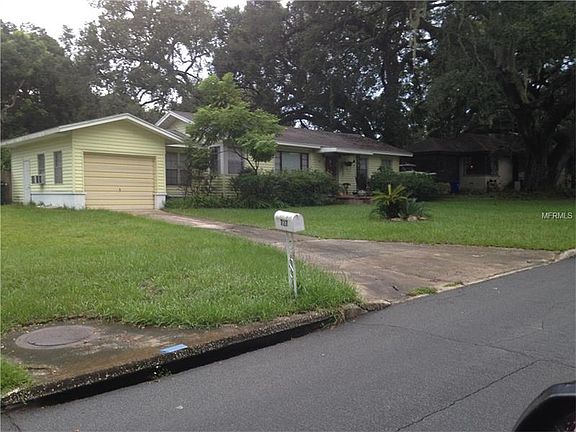 2nd image of 727 Parkview Pl