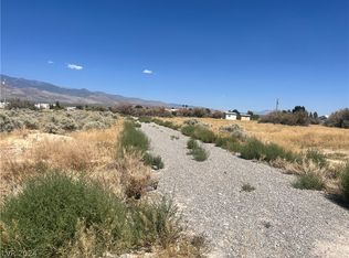 3891 S Oakleaf Ave, Pahrump, NV 89048