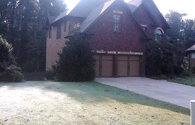 2nd image of 3332 Renfro St