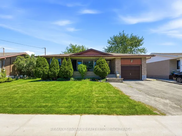 230 Wellington St, Welland, ON L3B 1B5
