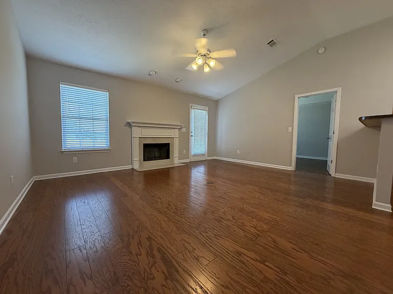 4003 Pennick Ct — Photo 5