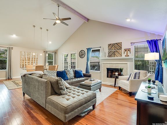 3rd image of 3498 River North Dr