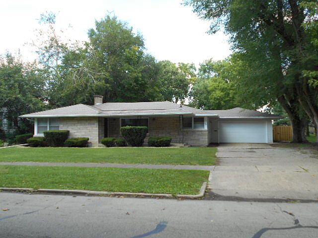 1st image of 112 W Van Buren St