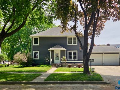 317 W Lincoln St, Luverne, MN, 56156