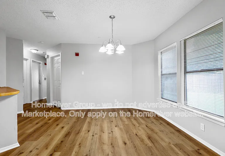 6827 Country Hvn — Photo 8