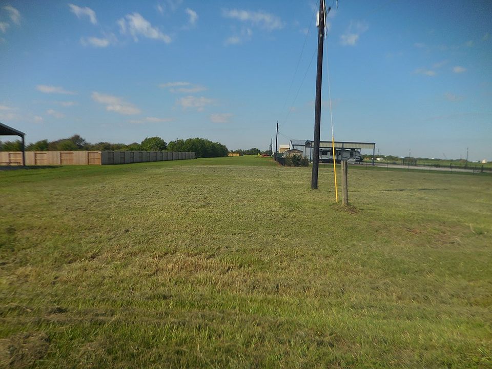2nd image of 107 County Road 253