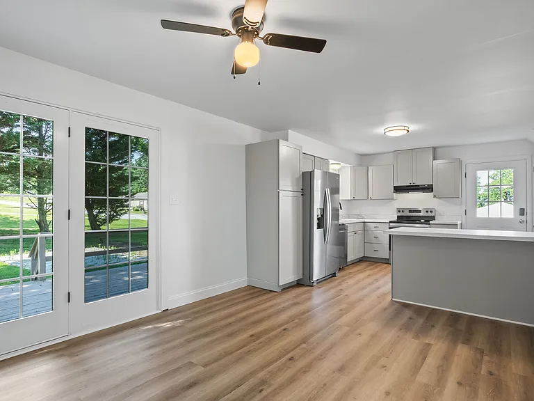 5810 Burkey Rd — Photo 11