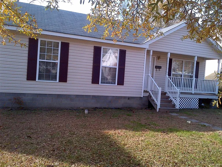 1409 Willis St — Photo 10